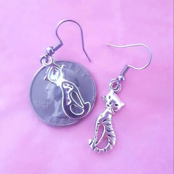 Kitty Cat Brushed Antique Silver-tone Dangling Stainless Steel Hook Earrings - Picture 4 of 5
